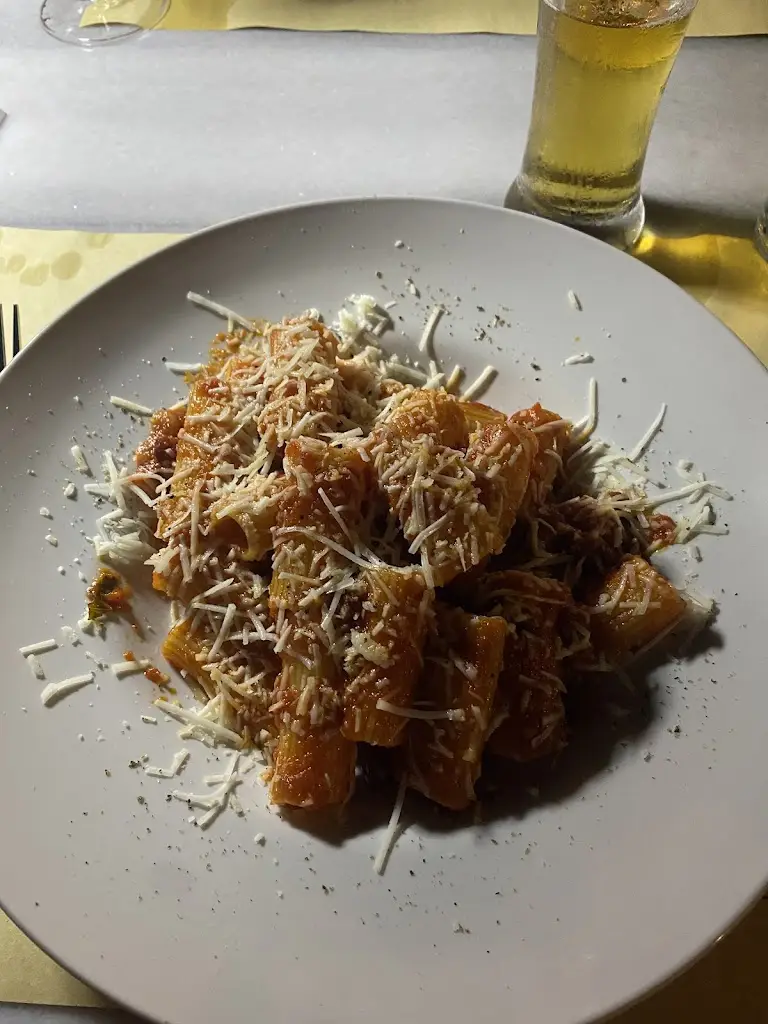 CMD_Little Italy_Ágios Matthaíos_avis