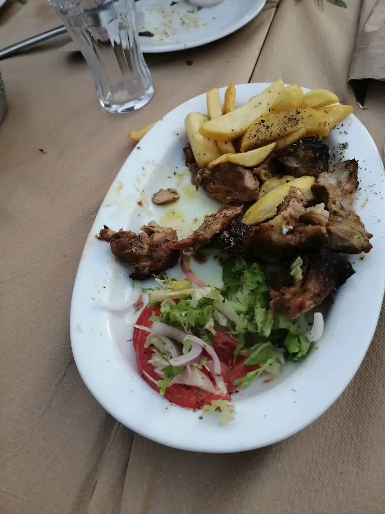 Menü_Horiatikes Nostime_Ágios Matthaíos_Bild_4