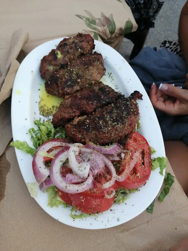 Menü_Horiatikes Nostime_Ágios Matthaíos_Bild_6