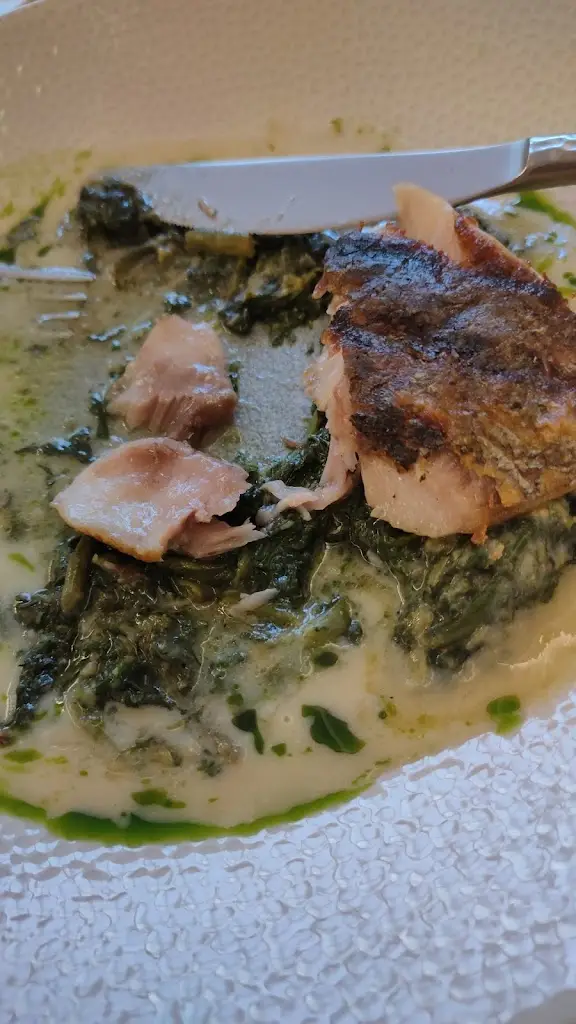 Ruigang Xu_Fishalida’s Garden_Alepoú_Bewertung