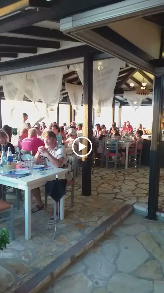 Maístro_Acharávi_slider_image_2