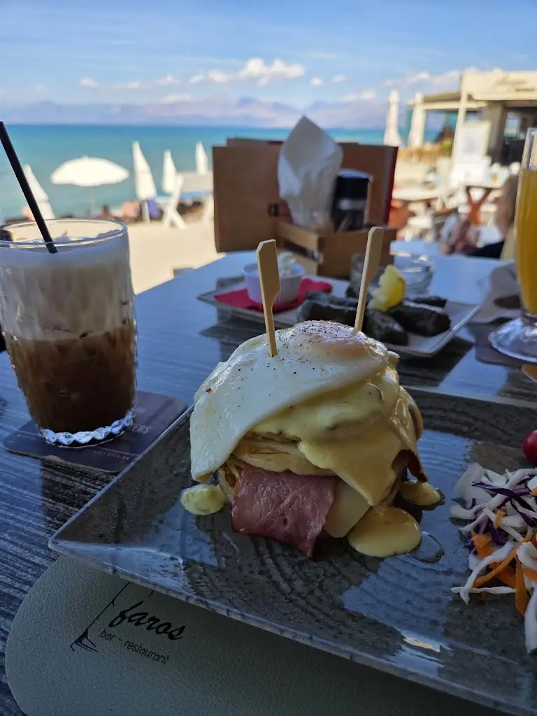 Nastya B._Faros Restaurant Acharavi_Acharávi_recensione