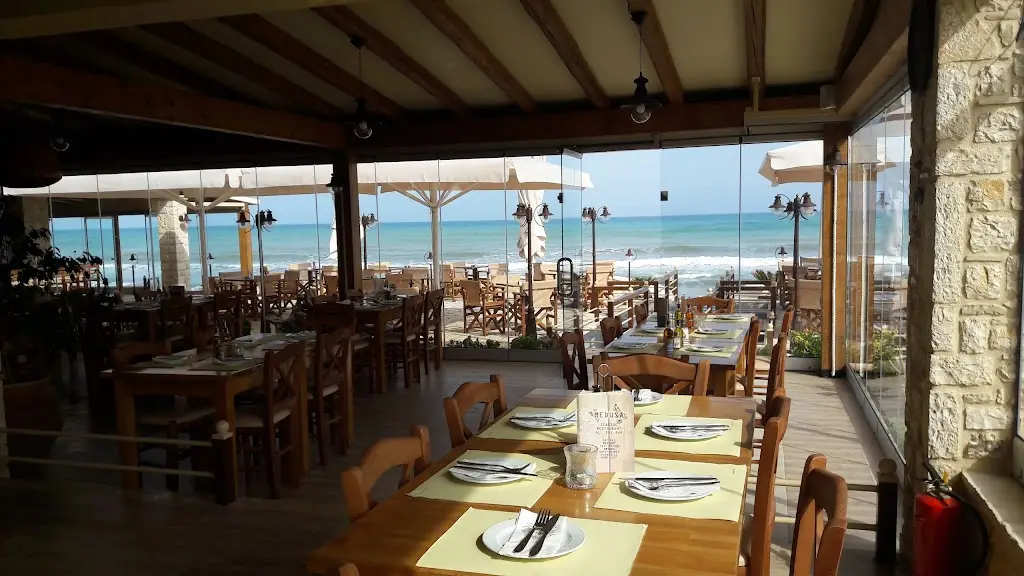 Medusa Seaside_Acharávi_slider_image_1