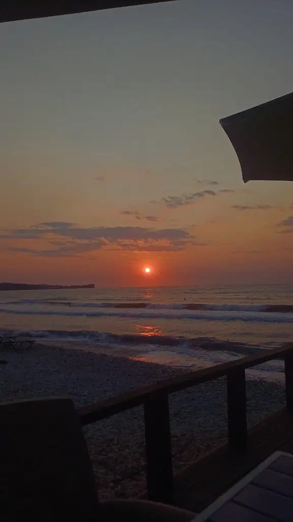 Olivia Horton_Restaurant Navigator_Acharávi_review