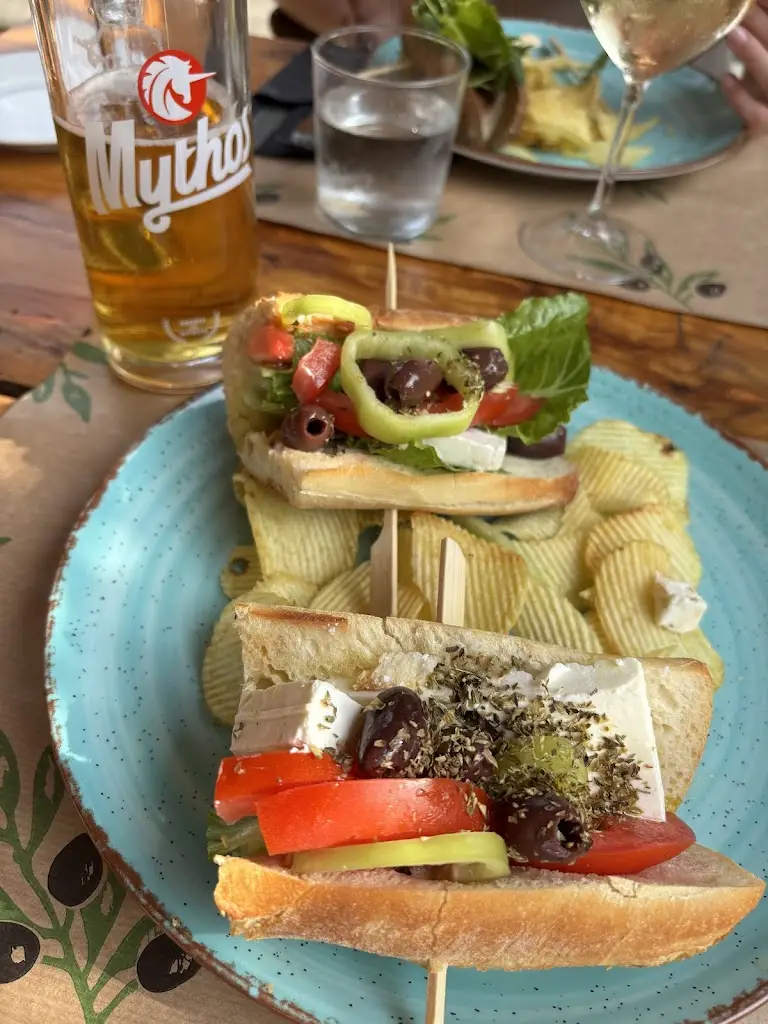 Menü_'The Garden' Restaurant & Cocktail Bar_Acharávi_Bild_7