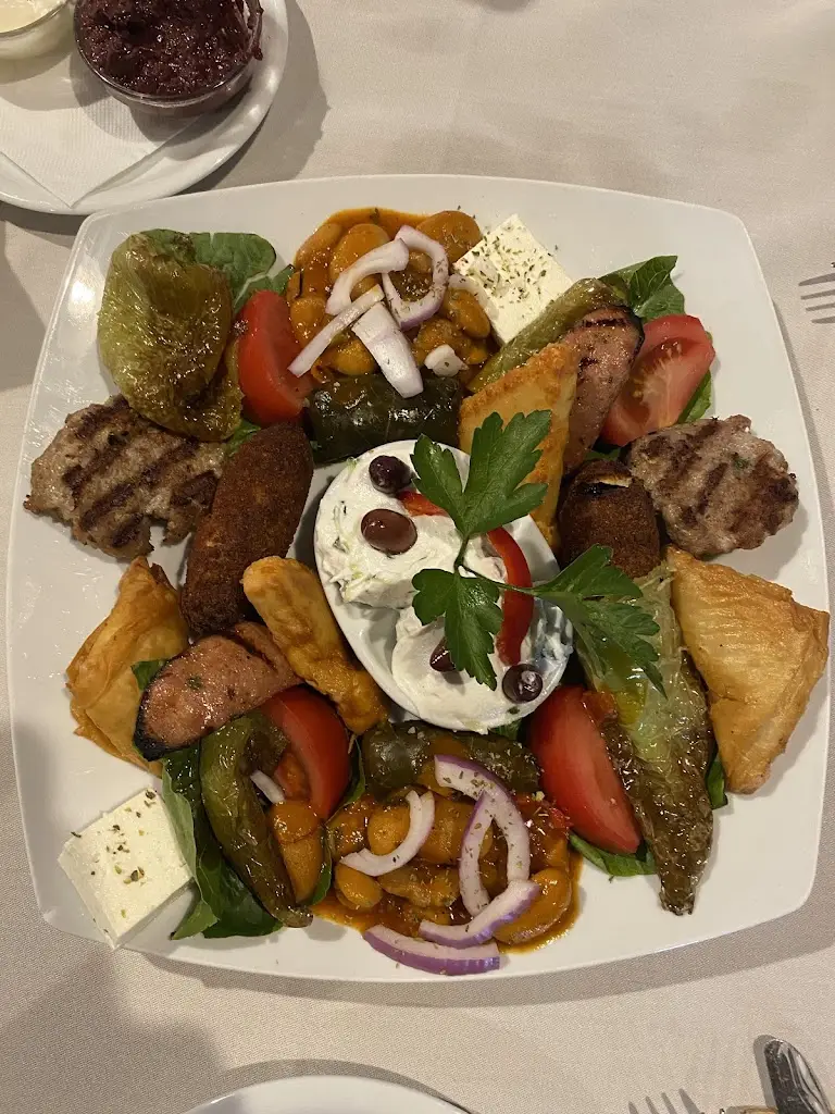 Alvin Ong_The Pumphouse_Acharávi_Bewertung