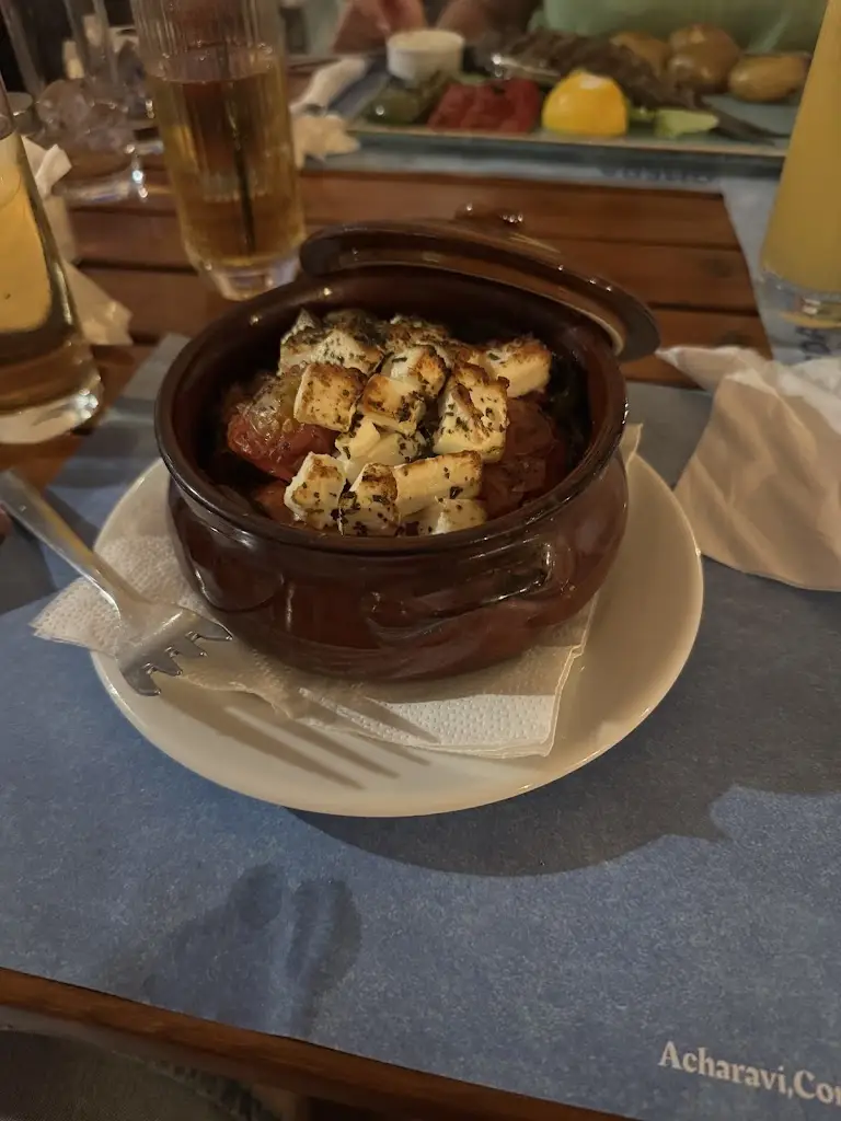 Alexandru Bordei Movileanu_Andromeda Restaurant_Acharávi_reseña