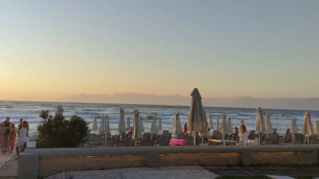 Thines Restaurant Restaurant in Acharávi