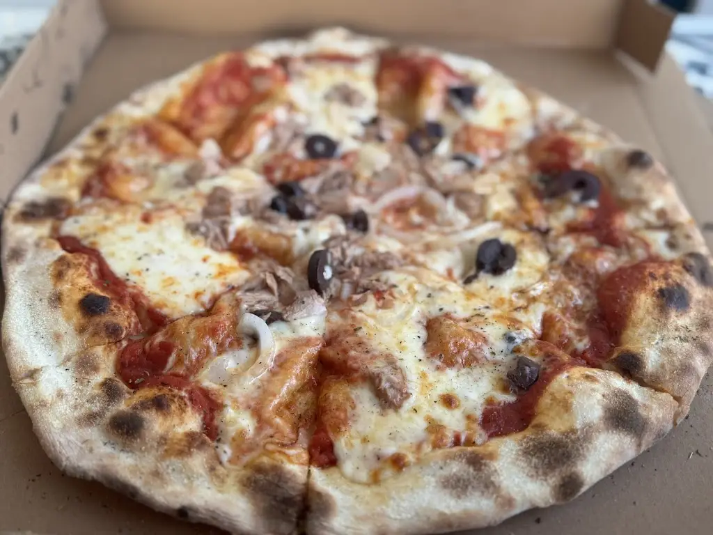 E Mandolino_Acharávi_slider_image_2