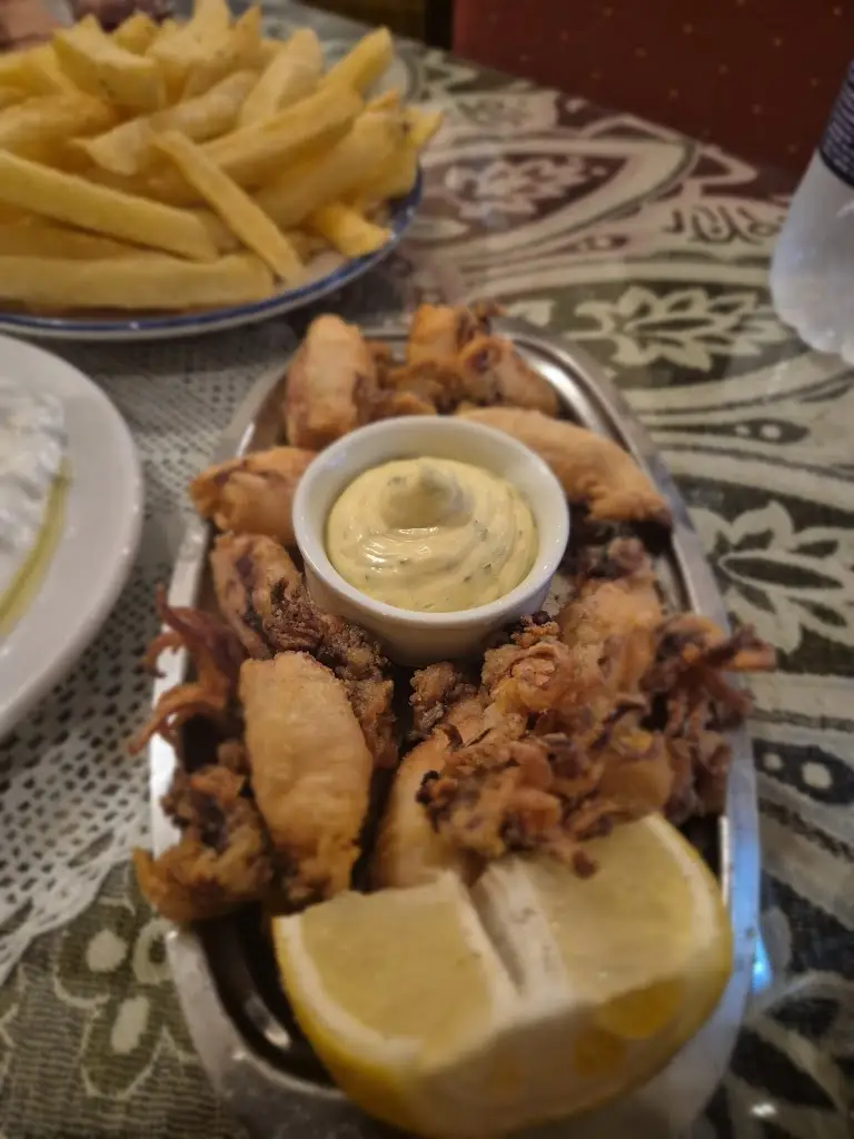 Dwayne Key II_Stou papa tapas restaurant_Acharávi_Bewertung