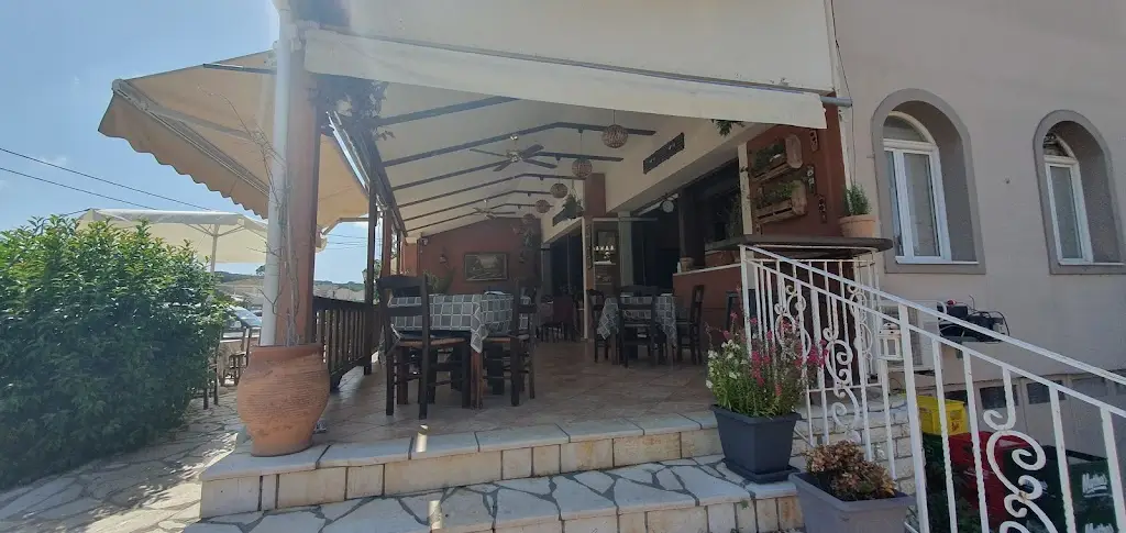 Stou papa tapas restaurant Restaurant in Acharávi