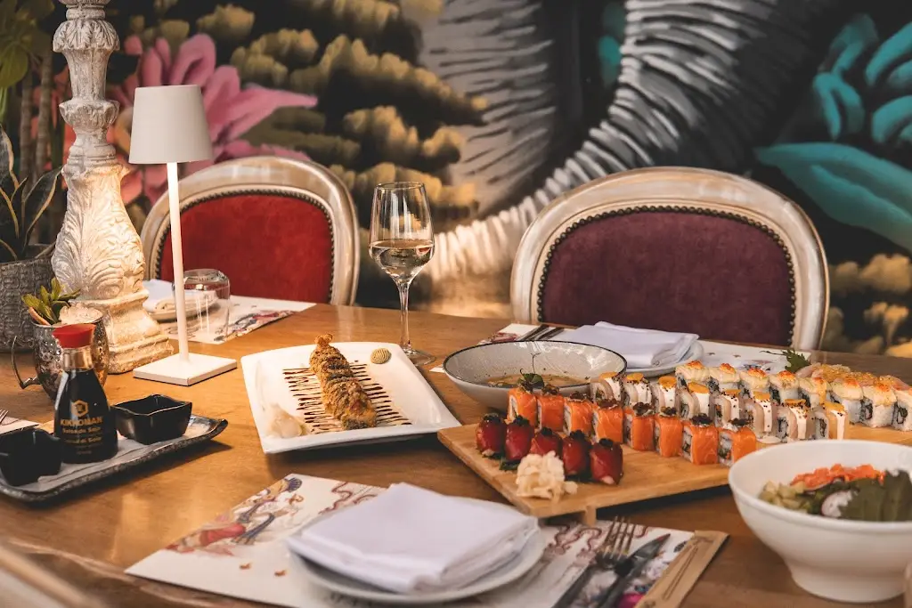 MANOO Raw Bar - Club Zakynthos_Ambelókipoi_slider_image_3