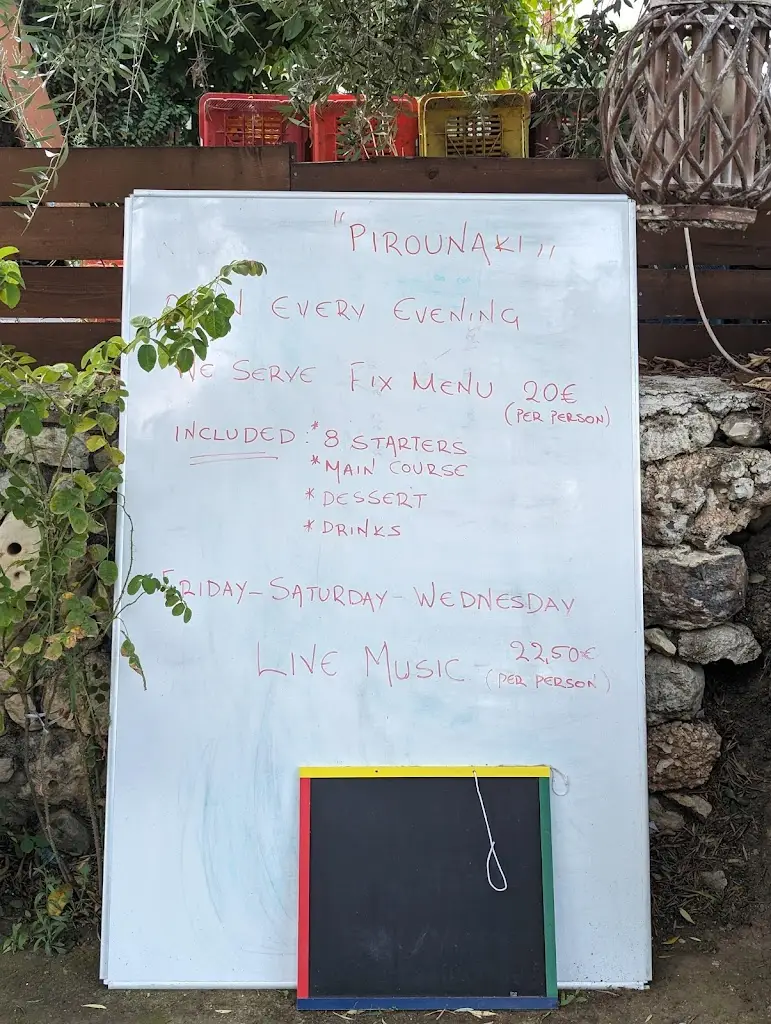Menü_Pirounaki Traditional Tavern_Ambelókipoi_Bild_4