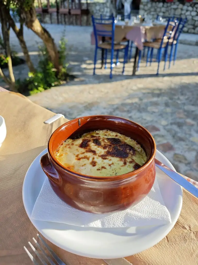 Menü_Pirounaki Traditional Tavern_Ambelókipoi_Bild_7