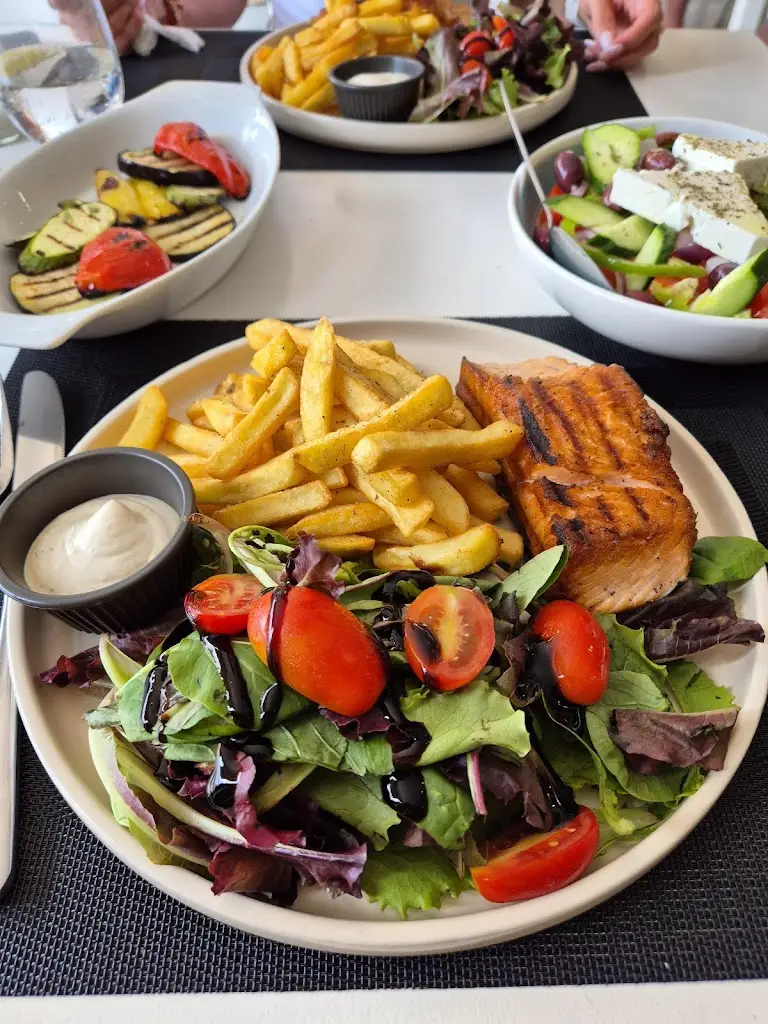 Menü_Anima Mediterranean Restaurant_Ambelókipoi_Bild_3