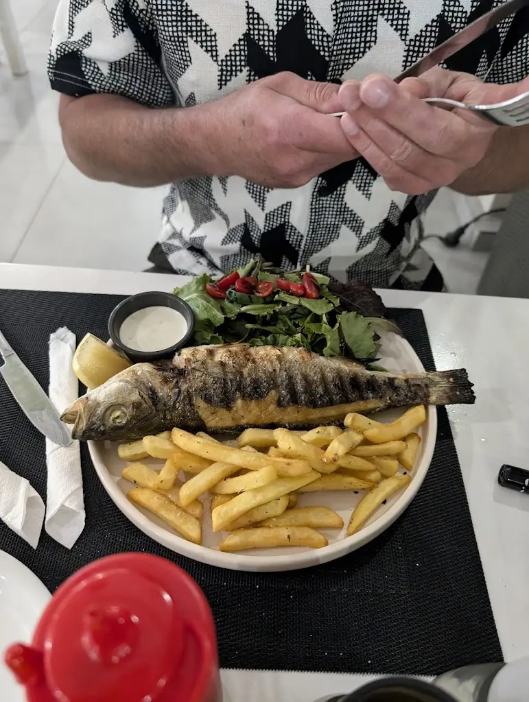 Menü_Anima Mediterranean Restaurant_Ambelókipoi_Bild_6