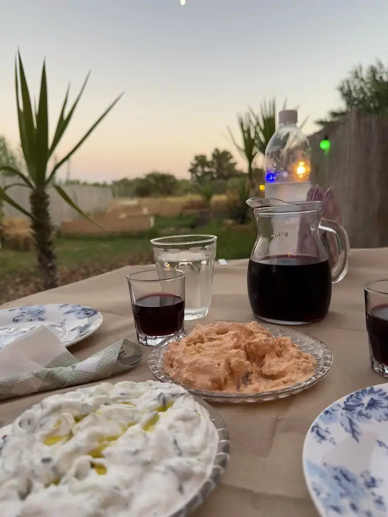 Frederike E_Kampa_Ambelókipoi_reseña