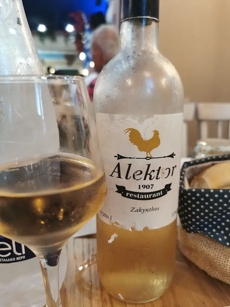 Menu_Popolaros_Ambelókipoi_image_5