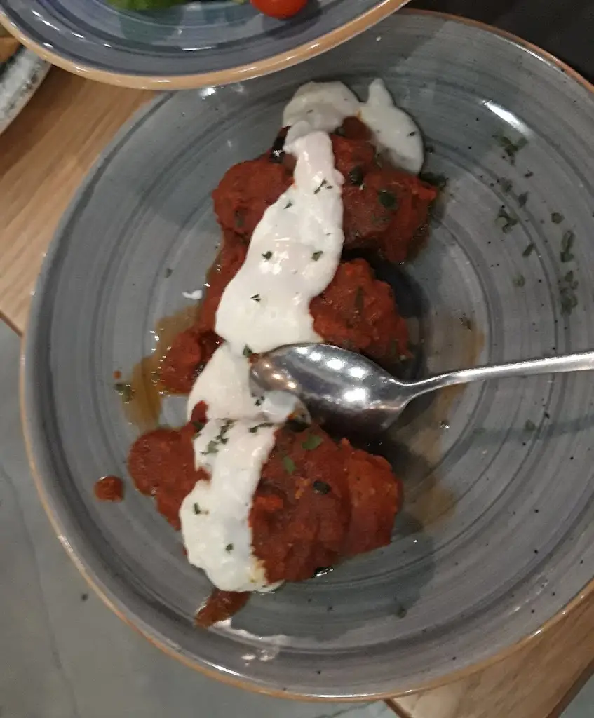 Menu_Popolaros_Ambelókipoi_image_6