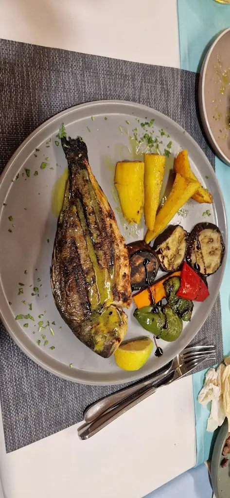 Menu_Dafni’s restaurant_Ambelókipoi_image_9