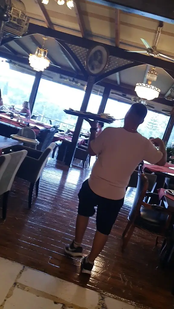 Butler's House_Argostólion_slider_image_2