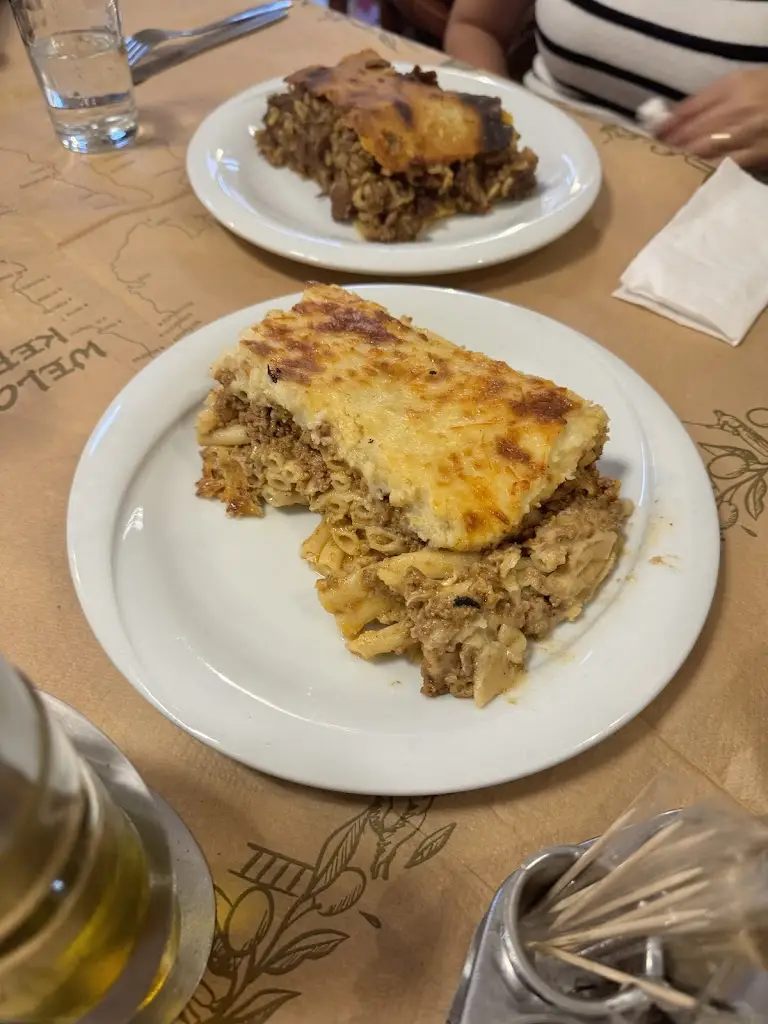 Tzivras Restaurant_Argostólion_slider_image_3