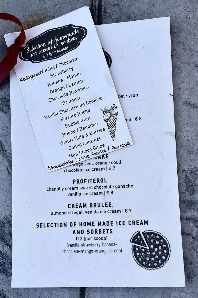 Menü_Oskars Restaurant Pool Bar_Argostólion_Bild_2