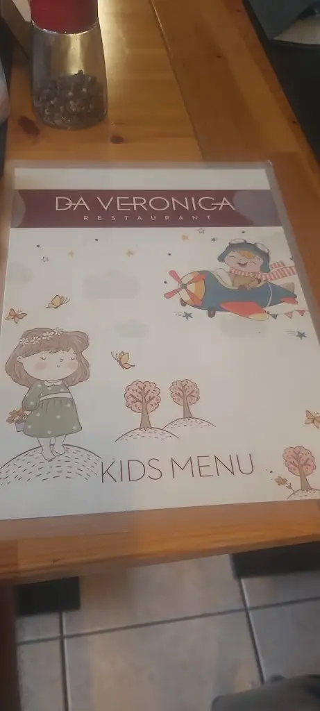 Jonathan Stewart_da veronica restaurant - Αργοστόλι - Mediterranean cuisine , Vegeterian food , Vegan food , Greek cuisine , Λάσση φαγητό_Argostólion_Bewertung