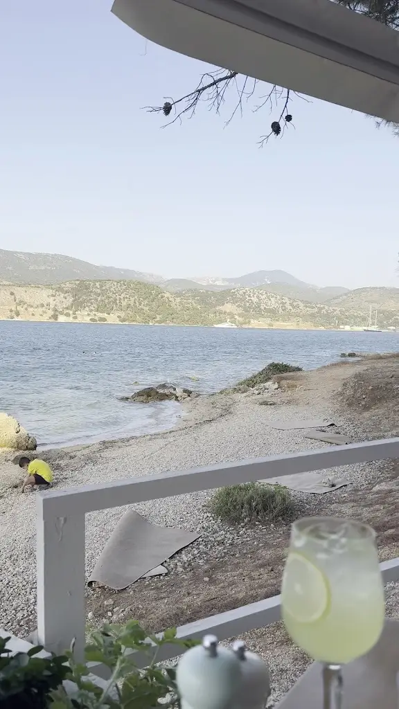 Ania Dorocinska_Vinaries_Argostólion_recensione