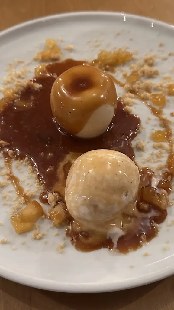 Michelle Runge_Vinaries_Argostólion_recensione