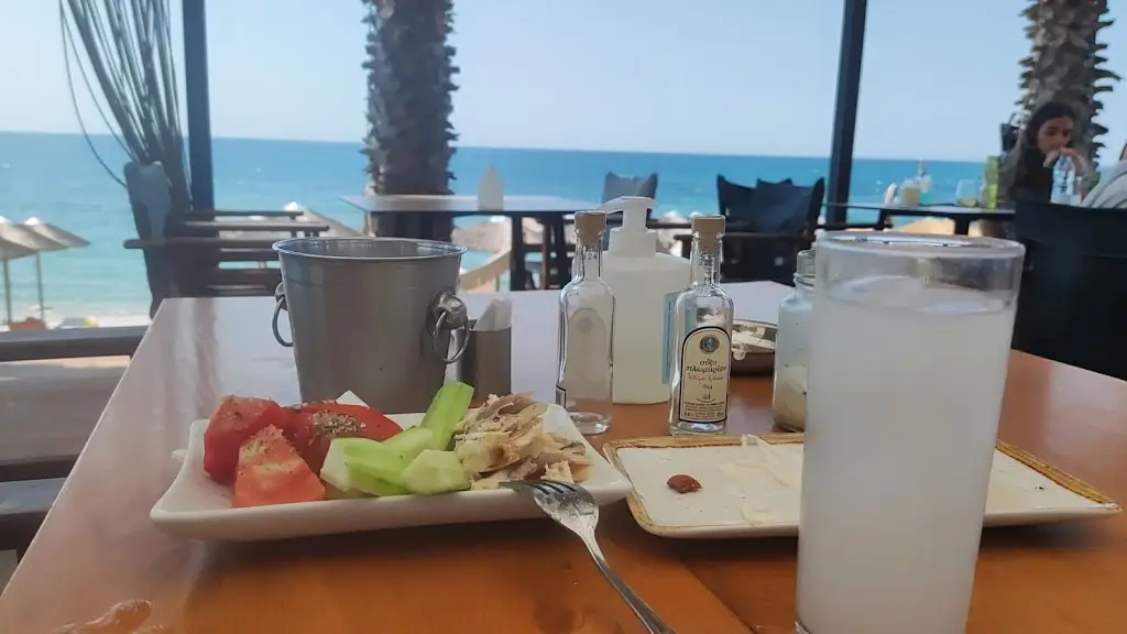 Menu_IL POSTO BEACHBAR KANALI PREVEZA_Kanáli_immagine_2