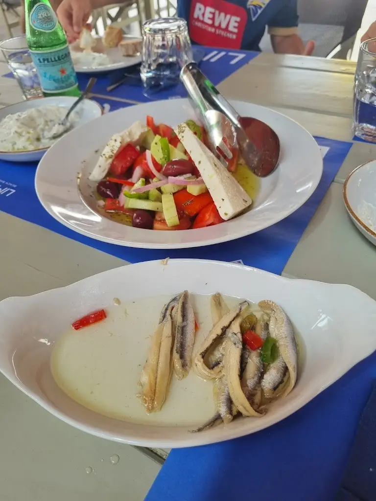 Bernd Brian_Limanaki Beach Bar Restaurant_Kanáli_review