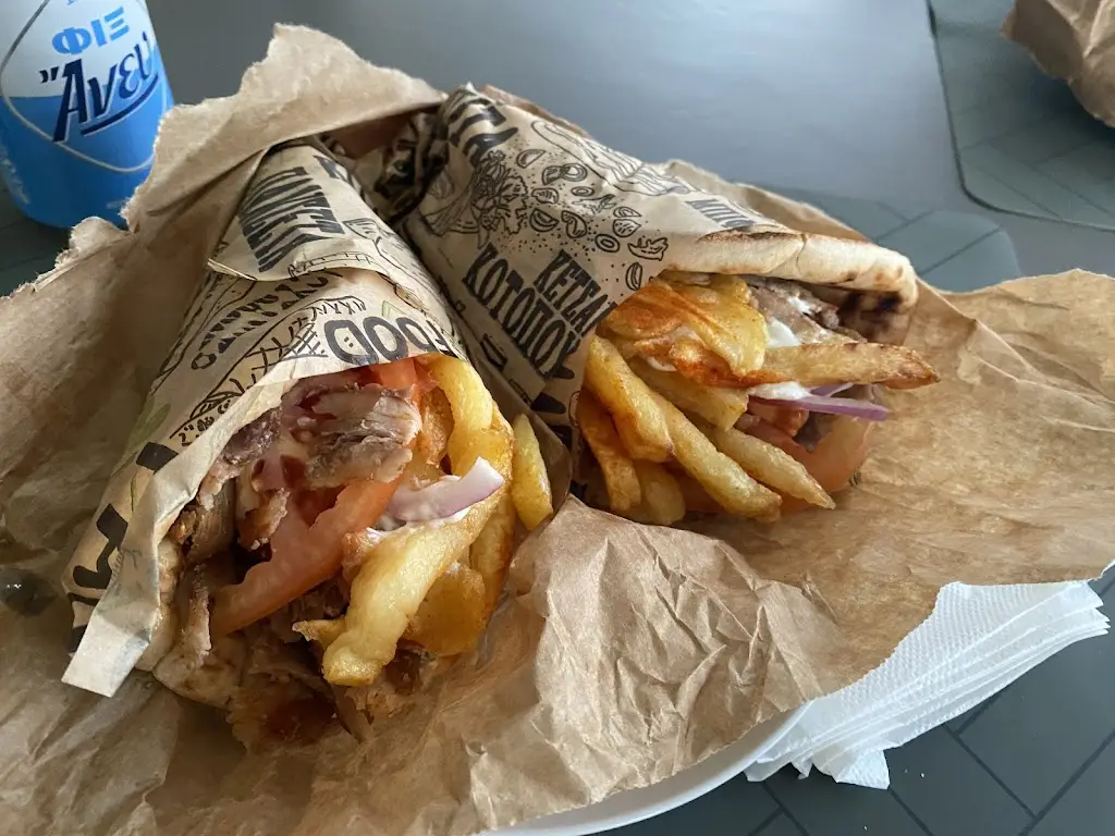 Ταβέρνα ψησταριά ´Ο ΠΑΚΗΣ´_Kanáli_slider_image_3