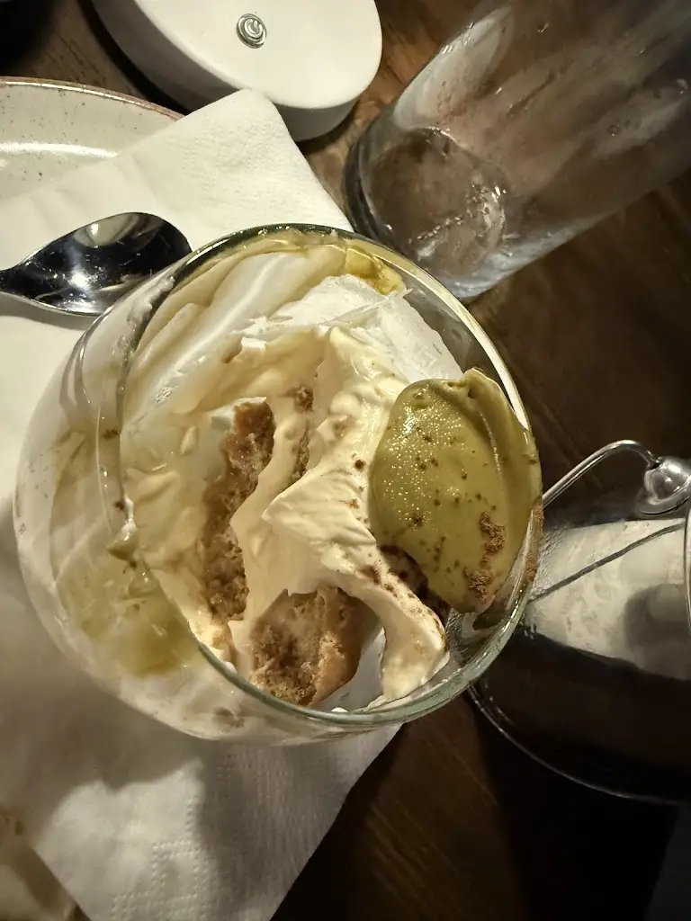 Anna Bloch_BONA TERRA_Gáïos_Bewertung