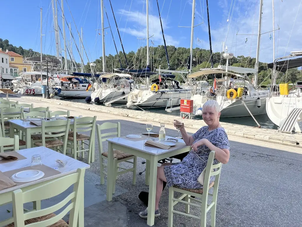 Julie Jones_Mambo_Gáïos_Bewertung