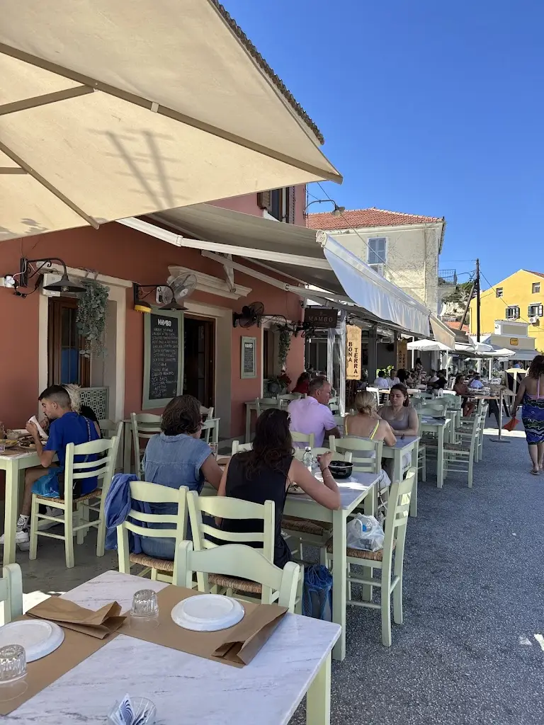 Mambo Restaurant in Gáïos