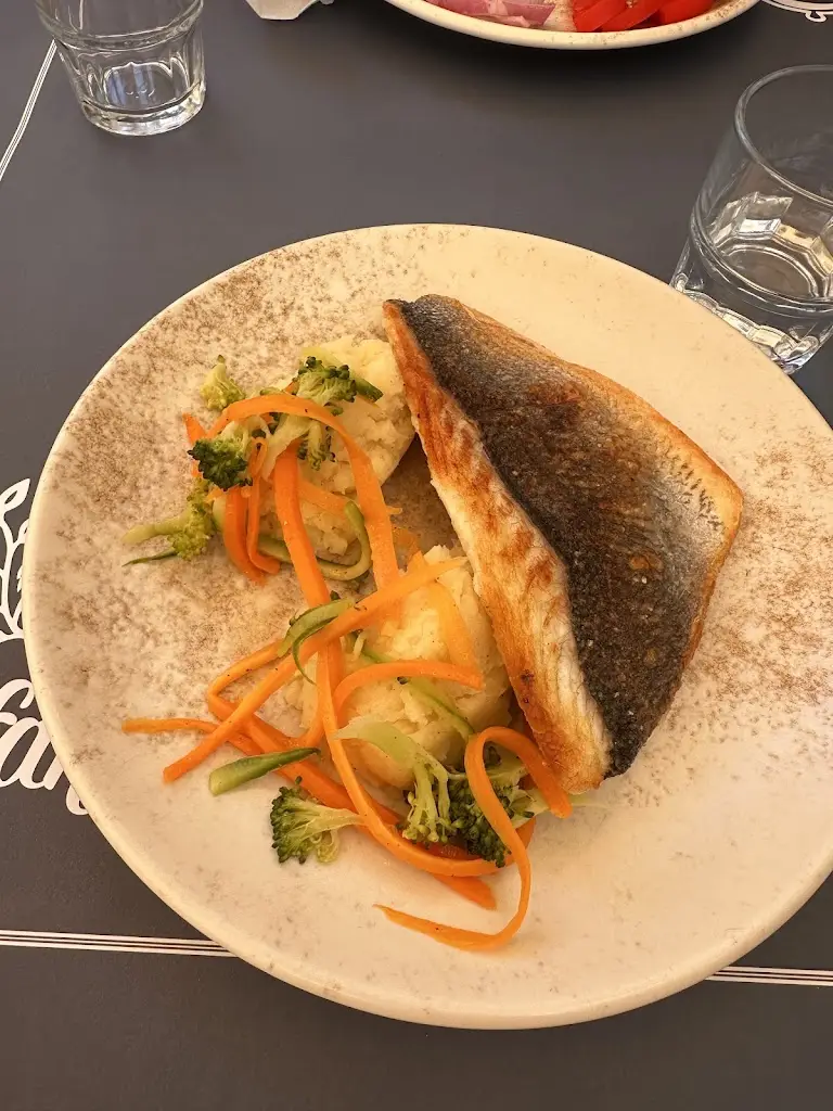 Ania Olszewska_Fanalino Restaurant Bar_Gáïos_Bewertung