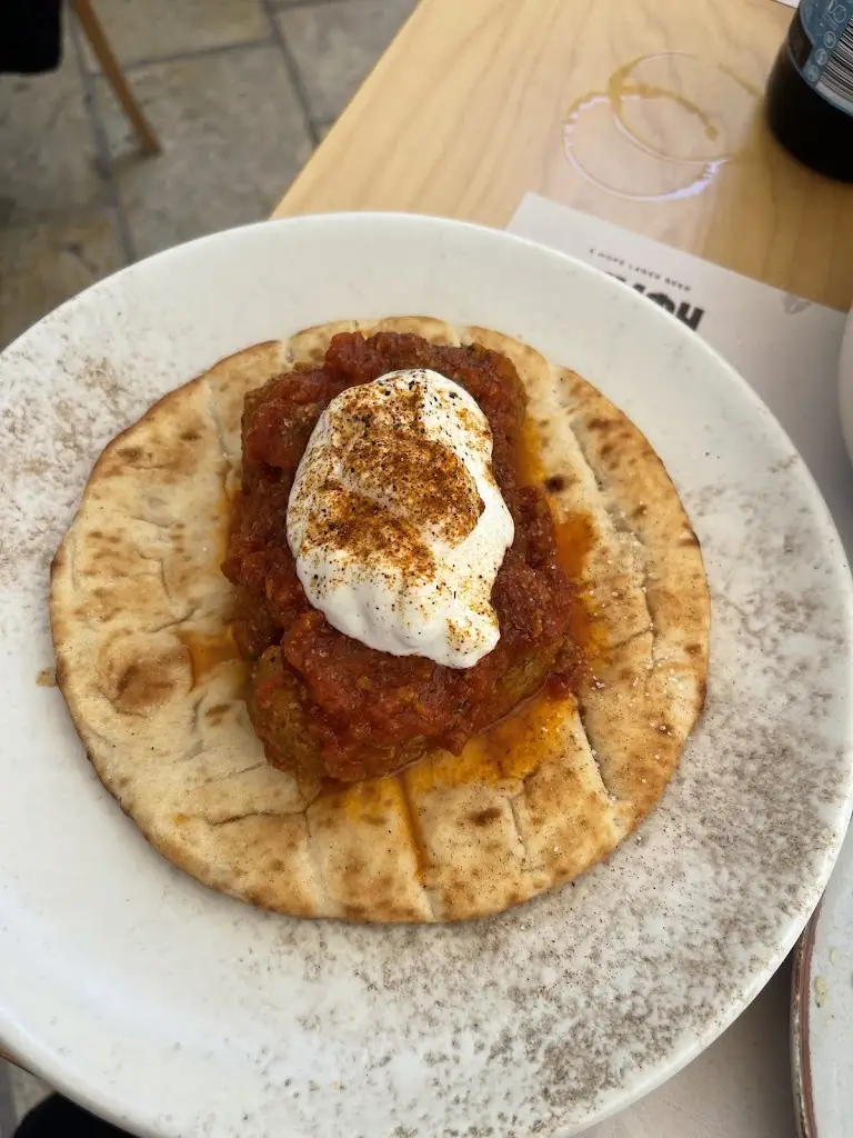 Hanna Estenstad_Fanalino Restaurant Bar_Gáïos_Bewertung