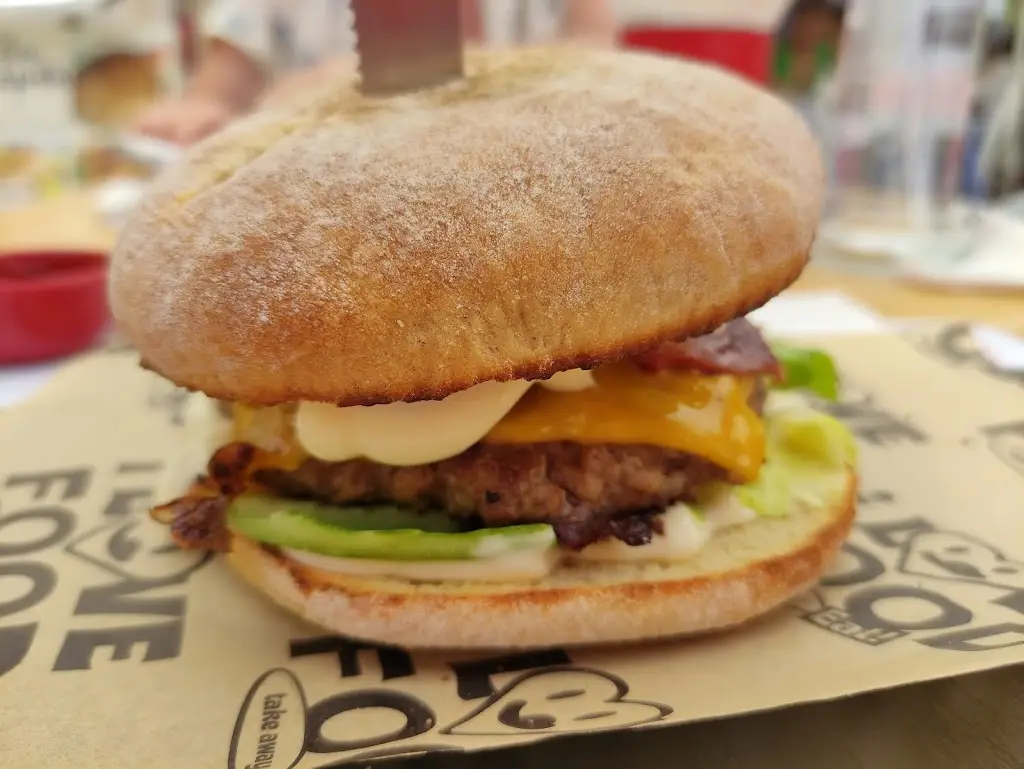 Menu_Paxos Burger House_Gáïos_imagen_5