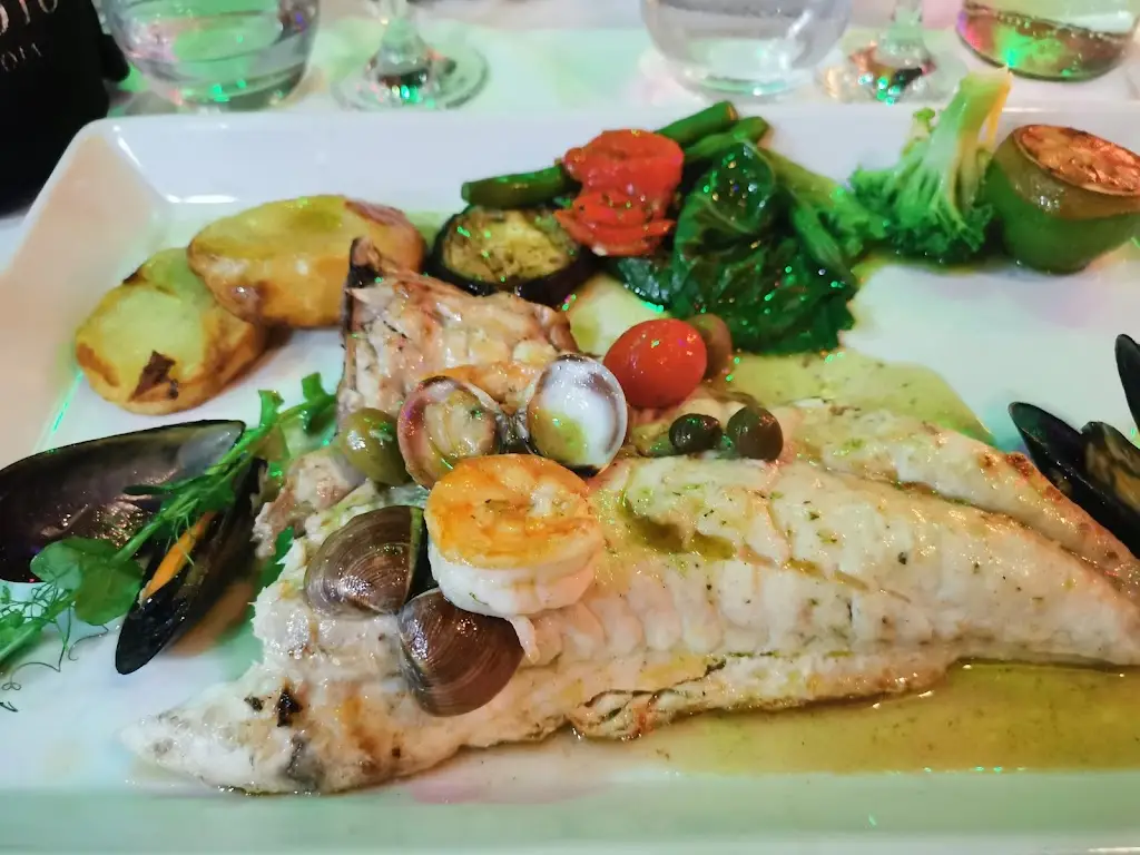 Menu_O GIROS TON PAXON_Gáïos_image_5