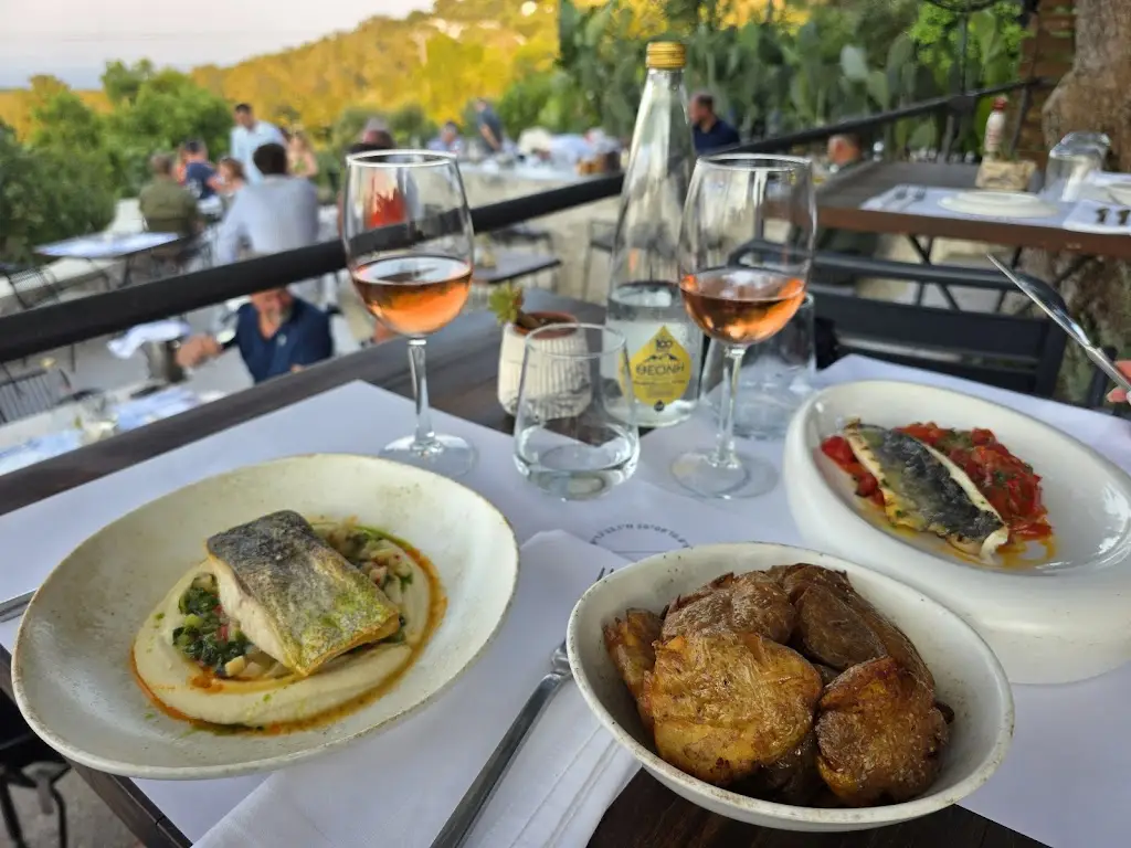 Averto_Gáïos_slider_image_3