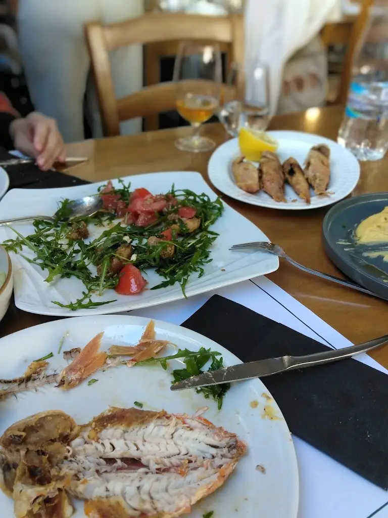 Menu_Pezoulas (est.1951)_Kallithéa_immagine_6