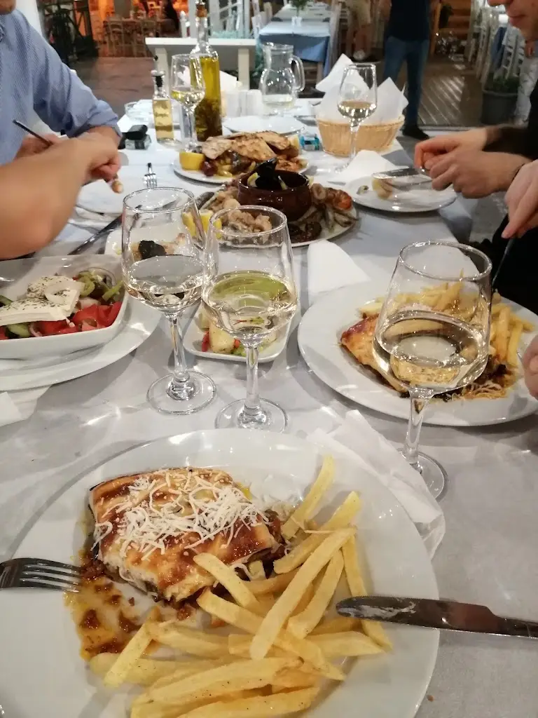 Menü_Flora's Restaurant_Kynopiástes_Bild_6