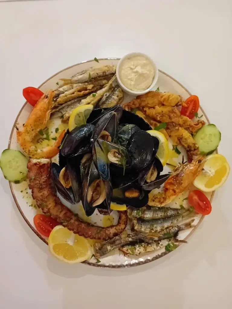 Menü_Flora's Restaurant_Kynopiástes_Bild_8