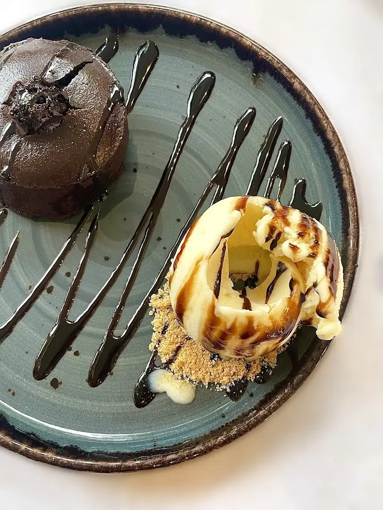 Menü_Flora's Restaurant_Kynopiástes_Bild_9