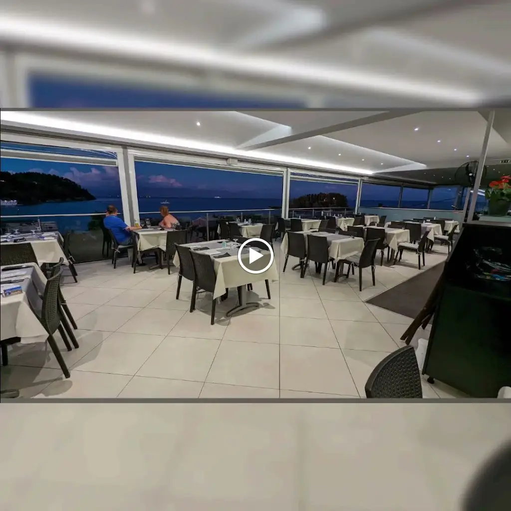 Nisos Restaurant Cafe_Kynopiástes_slider_image_2