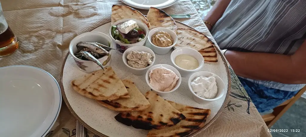 Menu_Argo Family Restaurant_Kynopiástes_image_7