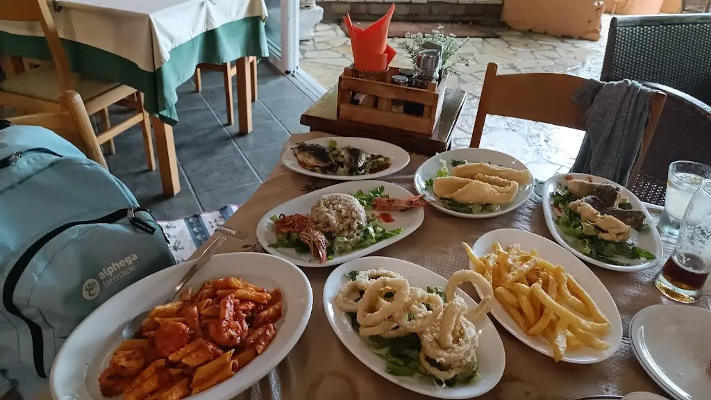 Menu_Argo Family Restaurant_Kynopiástes_image_9