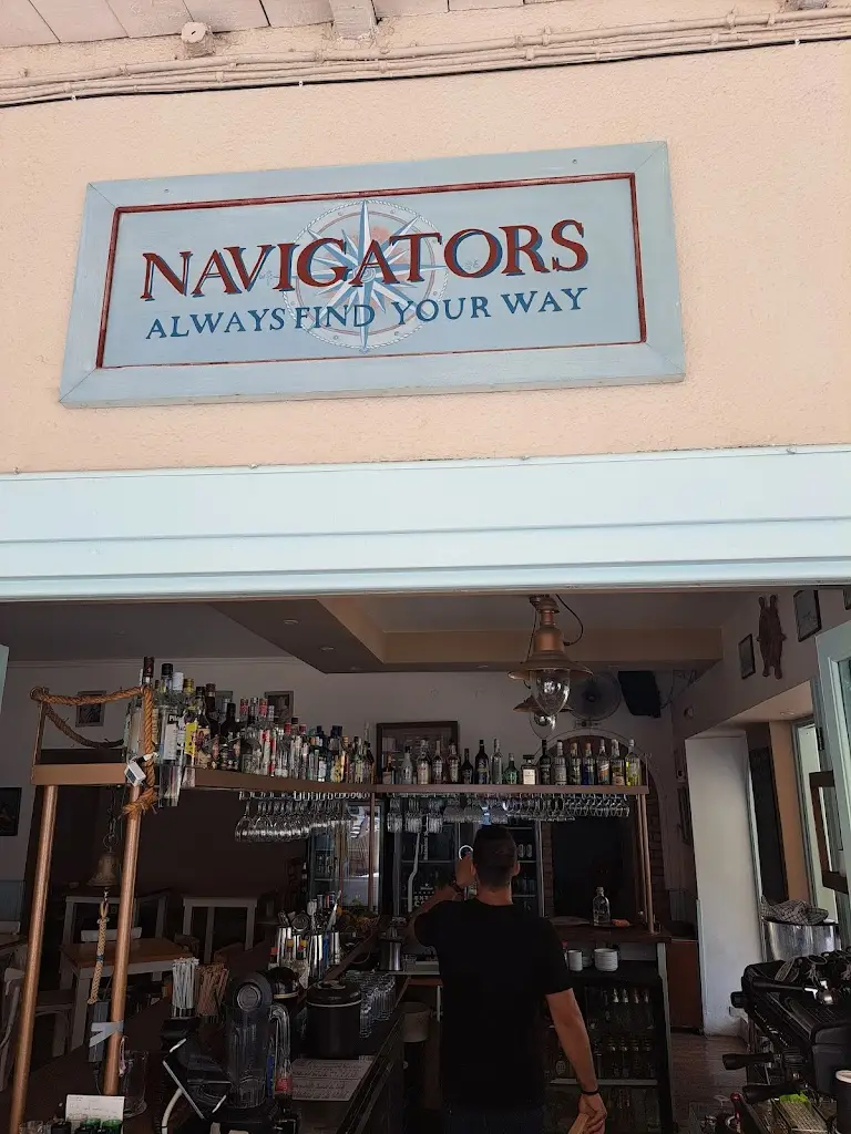 tomer priel_The Navigators_Kontokáli_Bewertung