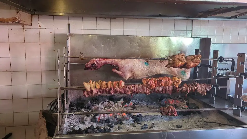 Georges Grill_Kontokáli_slider_image_2